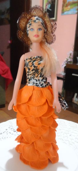 Boneca decoradas em eva