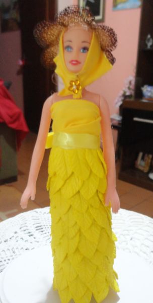 Boneca decoradas em eva