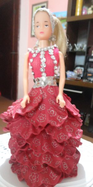 Boneca decoradas em eva